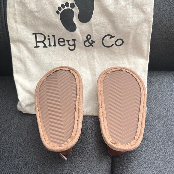 Brown Kids Sandals - Picture 2 of 2